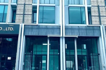 3 Bedroom Townhouse for rent in Cascade Bangna, Bang Kaeo, Samut Prakan