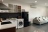 1 Bedroom Condo for rent in Baan Sathorn Condo, Khlong Toei Nuea, Bangkok near MRT Phetchaburi