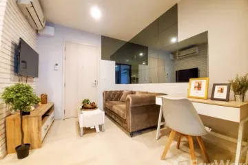 1 Bedroom Condo for rent in Bang Kapi, Bangkok near MRT Phetchaburi