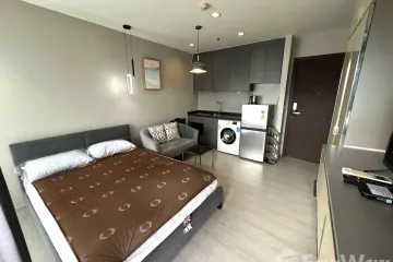 Condo for rent in Rhythm Asoke, Makkasan, Bangkok near MRT Phra Ram 9