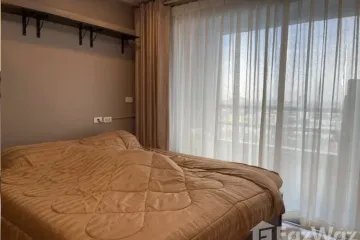2 Bedroom Condo for rent in Huai Khwang, Bangkok near MRT Sutthisan