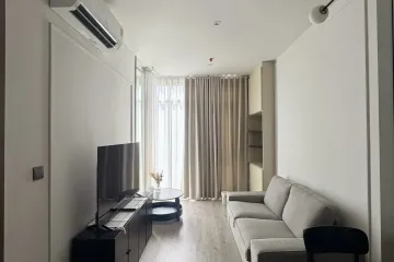 1 Bedroom Condo for rent in Khlong Tan Nuea, Bangkok near BTS Ekkamai
