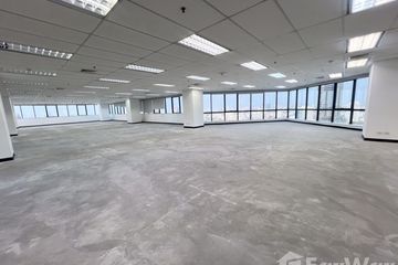 Office for rent in Bang Kapi, Bangkok near MRT Phetchaburi