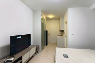 Condo for rent in Huai Khwang, Bangkok near MRT Huai Khwang