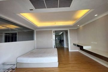 1 Bedroom Condo for rent in Silom, Bangkok near BTS Saphan Taksin