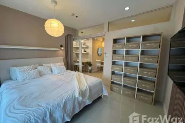 1 Bedroom Condo for rent in Khlong Toei Nuea, Bangkok near MRT Phetchaburi