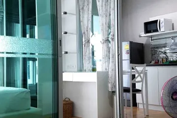 1 Bedroom Condo for rent in Phra Khanong, Bangkok near BTS Phra Khanong