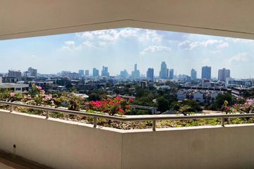 4 Bedroom Condo for rent in Khlong Tan Nuea, Bangkok