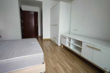 3 Bedroom Condo for rent in Khlong Toei, Bangkok near MRT Queen Sirikit National Convention Centre