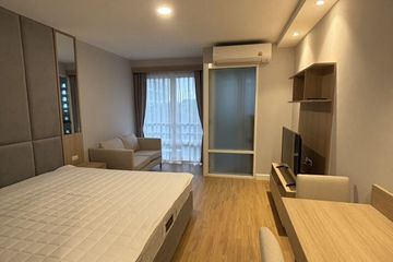 Condo for rent in Bang Kapi, Bangkok near MRT Pradit Manutham