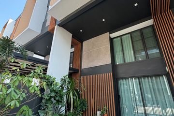 3 Bedroom Townhouse for rent in Suan Luang, Bangkok