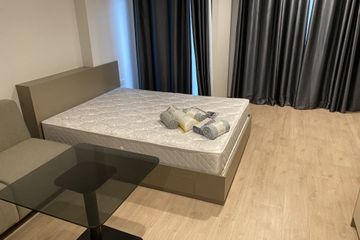 Condo for rent in Huai Khwang, Bangkok near MRT Phra Ram 9
