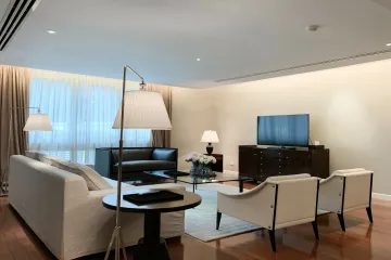 3 Bedroom Condo for rent in Khlong Tan Nuea, Bangkok near BTS Thong Lo