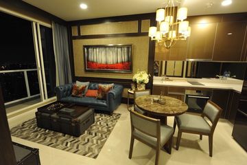 2 Bedroom Condo for rent in Wat Phraya Krai, Bangkok