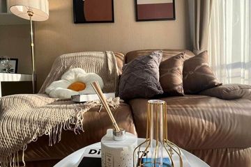 1 Bedroom Condo for rent in Khlong Ton Sai, Bangkok near BTS Wongwian Yai