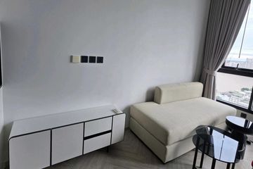 1 Bedroom Condo for rent in Bang Lamphu Lang, Bangkok near BTS Krung Thon Buri