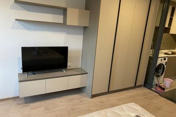 Condo for rent in Huai Khwang, Bangkok near MRT Phra Ram 9