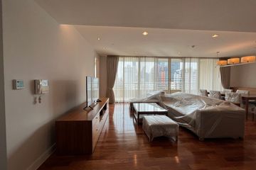 3 Bedroom Condo for rent in Khlong Tan Nuea, Bangkok near BTS Phrom Phong