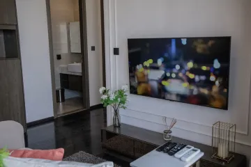 2 Bedroom Apartment for rent in Khlong Tan Nuea, Bangkok