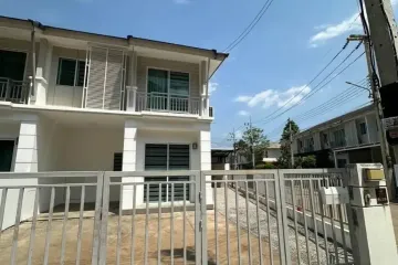 3 Bedroom Townhouse for sale in Tha Sala, Chiang Mai
