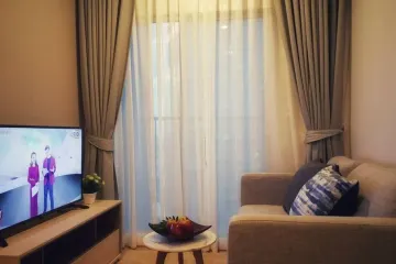 1 Bedroom Condo for rent in Huai Khwang, Bangkok near MRT Thailand Cultural Centre