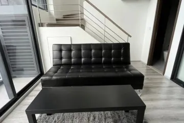1 Bedroom Condo for rent in Bang Kapi, Bangkok near MRT Phetchaburi