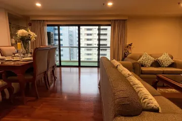 3 Bedroom Apartment for rent in Khlong Toei Nuea, Bangkok near MRT Sukhumvit