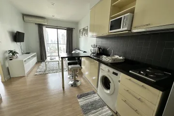 1 Bedroom Condo for rent in Thung Maha Mek, Bangkok near MRT Lumpini