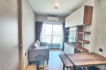 1 Bedroom Condo for rent in Sam Sen Nai, Bangkok near MRT Rang Nam