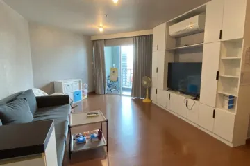 2 Bedroom Condo for rent in Huai Khwang, Bangkok near MRT Phra Ram 9