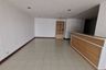3 Bedroom Condo for rent in Ruamjai Heights, Khlong Toei Nuea, Bangkok near MRT Sukhumvit
