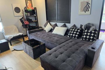 1 Bedroom Condo for rent in Sam Sen Nok, Bangkok