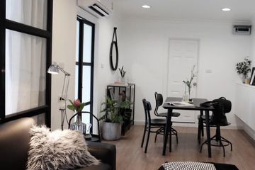 1 Bedroom Condo for rent in Lumpini Suite Sukhumvit 41, Khlong Tan Nuea, Bangkok near BTS Phrom Phong