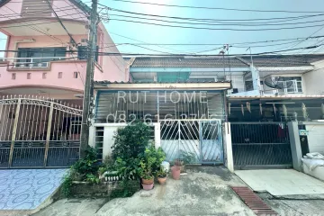 3 Bedroom Townhouse for sale in Suan Yai, Nonthaburi