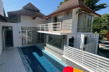 4 Bedroom House for sale in 