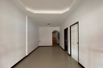 2 Bedroom Townhouse for sale in Noen Phra, Rayong