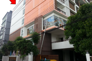 1 Bedroom Condo for sale in Sam Sen Nok, Bangkok