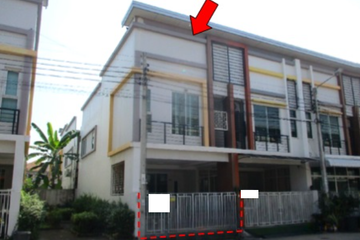 3 Bedroom Townhouse for sale in Bang Chan, Bangkok