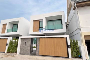 3 Bedroom House for rent in Na Kluea, Chonburi
