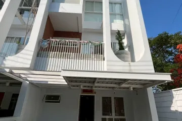 3 Bedroom Townhouse for sale in San Phi Suea, Chiang Mai