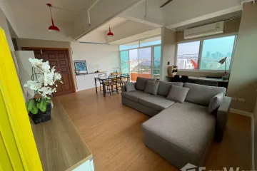2 Bedroom Condo for rent in Phlapphla, Bangkok