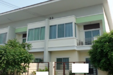 3 Bedroom Townhouse for sale in Lam Pla Thio, Bangkok