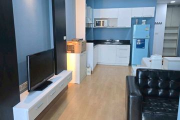 1 Bedroom Condo for rent in Nusasiri Grand, Phra Khanong, Bangkok near BTS Ekkamai
