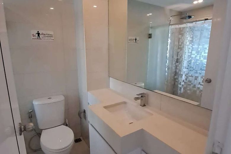 1 Bedroom Condo For Rent