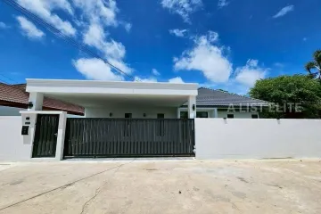 4 Bedroom House for rent in 
