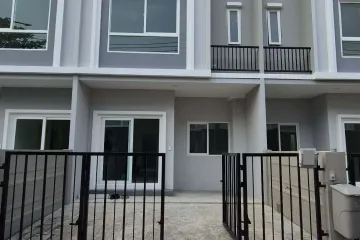 2 Bedroom Townhouse for rent in Bang Khanun, Nonthaburi