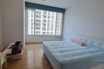 1 Bedroom Condo for sale in Khlong Tan Nuea, Bangkok near BTS Phrom Phong