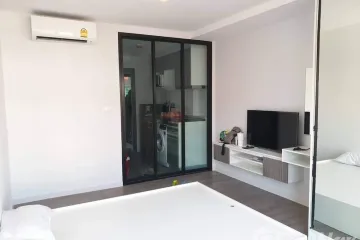Condo for rent in Bang Na, Bangkok near BTS Bearing