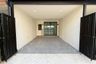 3 Bedroom Townhouse for sale in Sixnature Watcharapol, Tha Raeng, Bangkok near MRT Vatcharaphon