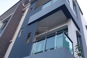3 Bedroom Townhouse for sale in Town Plus X Ladprao, Khlong Chan, Bangkok